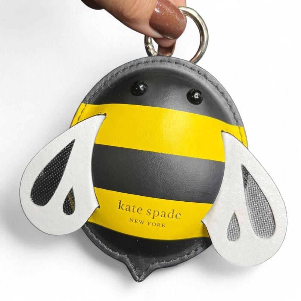 NWT 2022 kate spade New York Buzz Bee 3D coin purse